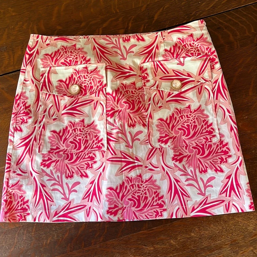 Golftini Rose Skort/skirt. Size 6 - Picture 1 of 9